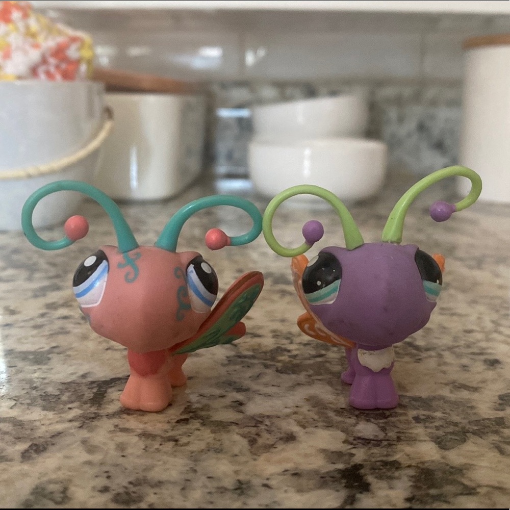 Littlest Pet Shop (LPS) Butterfly Model #2577 and #1357
